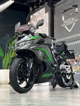 Super Keren ‼️ Kawasaki ZX25R ABS SE Grey Th 2023 - Radhe Mustika