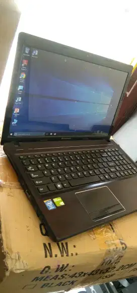 Laptop Lenovo Core i7