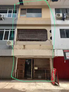 RUKO SIAP HUNI DAN HARGA BISA NEGO BANGET BLOK A KEBAYORAN JAKSEL