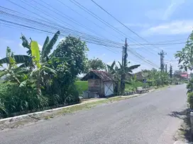 Tepi Jl. Raya Sambiroto, 2 Menit Pamella 7 Supermarket