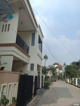 Dijual rumah Jatiwaringin Bekasi