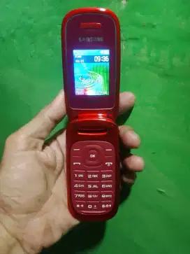 Samsung GT -E1272 normal
