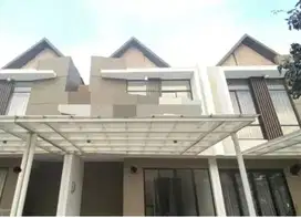 D sewa rumah pik 2