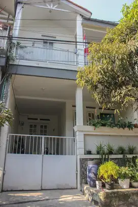 Rumah dijual cepat di Komplek Pasirjati Ujungberung Bandung sejuk asri