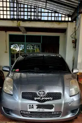 Toyota Yaris E M/T