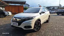 [OLXMOBBI] Low Angs Honda HR-V 1.5 E Bensin-AT 2019 UOM