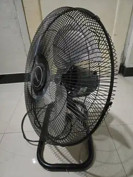 Kipas Angin Maspion Duduk atau gantung uk 18 Inch