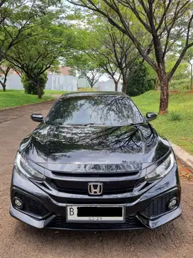 Honda civic hatchback turbo 2018 hitam black civic 2019 civic 2017 at