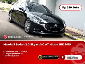 [LOW KM] Mazda 3 Mazda3 Sedan 2.0 SkyactivG Sunroof AT Hitam 2019/2020