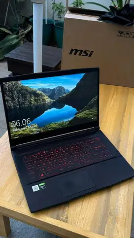 Laptop Gaming MSI GF63 Thin 10SCR i7 10750H 16/512GB 1650TI MaxQ