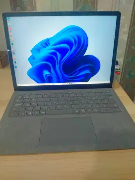 Dijual Cepat Bos ku..Surface laptop 3 core i5 gen 10 Ram 8 Ssd 256