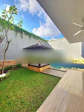 Townhouse bergaya modern harga cantik isi 7 rumah