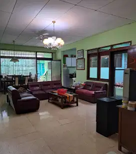 Rumah Bagus di Tengah Kota, Mainroad Andir