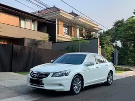 Honda Accord 2011 Bensin