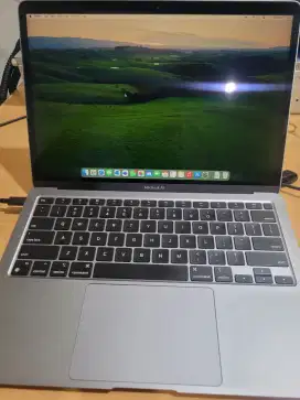 Macbook Air 2020 M1 8/256