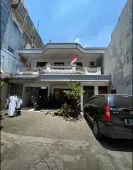 Di Jual Rumah Bawah Njop di Radio Dalam
