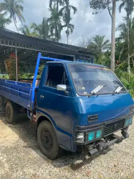 Engkel Daihatsu Delta
