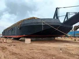 Jual Kapal Tongkang 180Feet Jumbo Tahun 2012