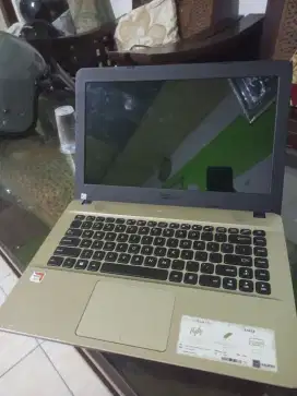Laptop Asus X441B