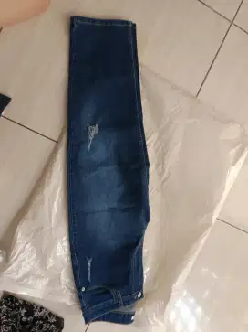 Celana jeans etcetera