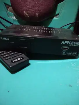 Set top box pemancar siaran tv digital