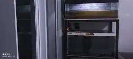 Aquarium dengan Rak