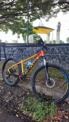 Dijual sepeda MTB United