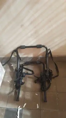 Dijual Bike Rack bisa muat 3 sepeda