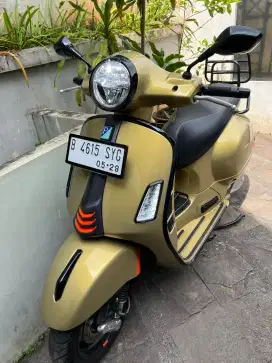 Vespa GTS Sport 150 tahun 2024