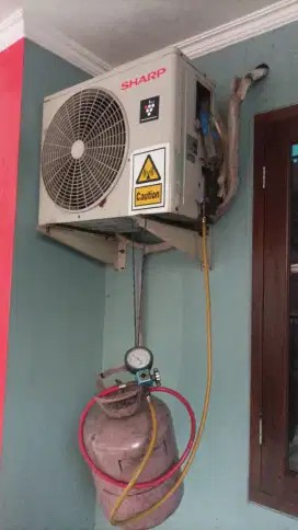 SERVIS AC RUSAK DAN KULKAS TIDAK DINGIN