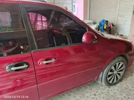 Kia Carnival Matic Bensin tahun 2000
