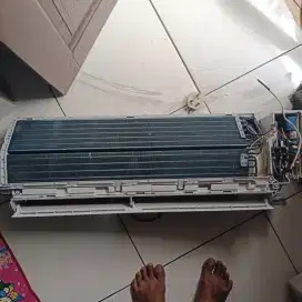 SERVIS AC TIDAK DINGIN BERGARANSI