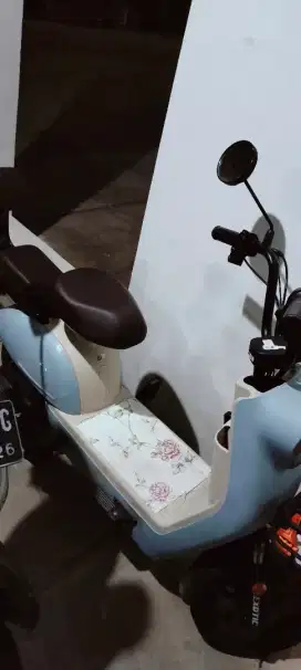 Sepeda Listrik / Motor Listrik Exotic EV 922 by Pacific