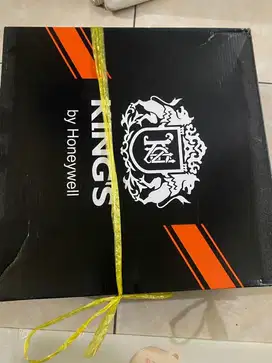 Sepatu Safety merk King’s Original
