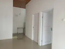 Disewakan murah , Rumah baru   di grand Apple rancamulya
