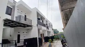 Rumah Secondery Bintara Jaya Siap Huni Dekat LRT Cikunr 1