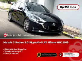 [ LOW KM ] Mazda 3 Mazda3 Sedan 2.0 SkyactivG AT Hitam 2019 2020
