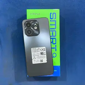 Infinix Smart 9 4+4/128 gb. Like New