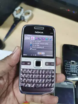 Nokia E72 warna purple mulus rare