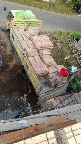 Semen merdeka 40 kg PCC bagus laris .