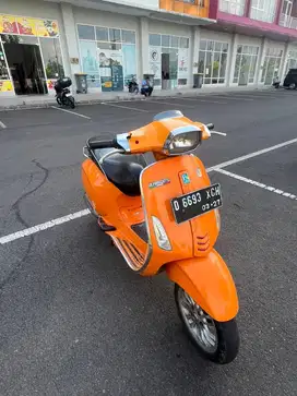 vespa sprint 3v warna rare orange