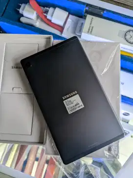 Samsung galaxy tab A7 lite ram 3/32GB pakai kartu,lengkap mulus normal