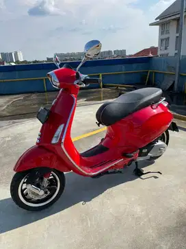 WTS VESPA SPRINT 2022 RED PASSIONE GLOSSY FAV COLOUR