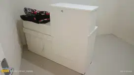 Meja kasir (cocok untuk usaha laundry dll