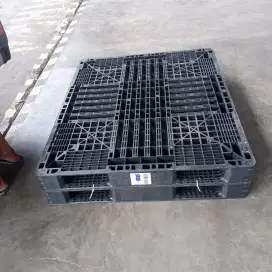 Suplier Pallet plastik second palet plastik baru