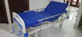 Ranjang / Bed / tempat tidur pasien rumah sakit