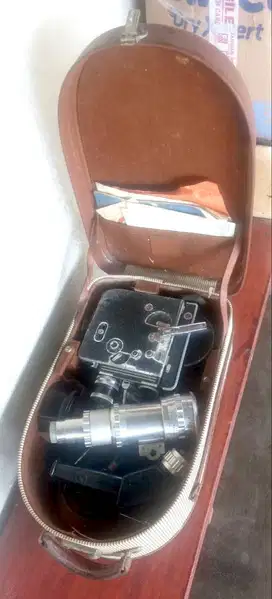 Bolex 8mm putar tangan 60'an