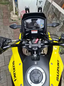 Suzuki v strom 250