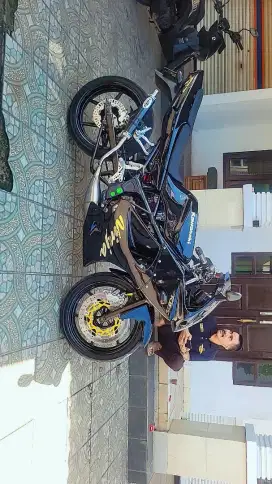 Ninja RR 2010 Hitam