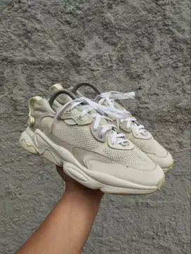 SEPATU ADIDAS OZWEEGO META SECOND